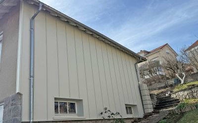 Ecothermic a réalisé une rénovation thermique et esthétique de cette maison à Aurillac.